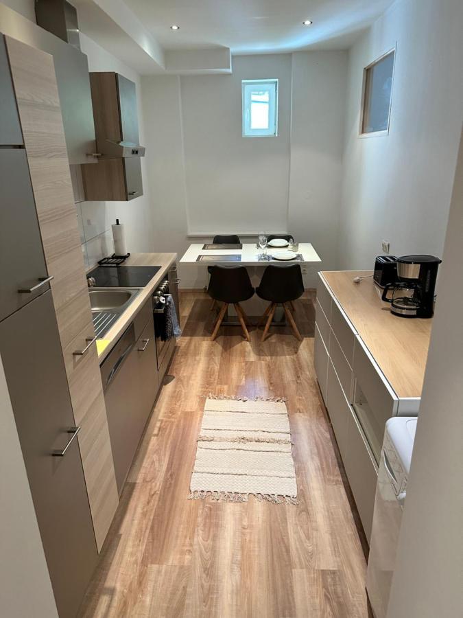 Cozy 8-Person Home In Vienna Located At Haberlgasse 82 N1 Dış mekan fotoğraf