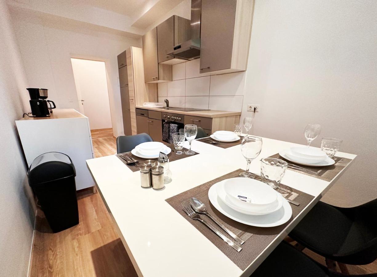 Cozy 8-Person Home In Vienna Located At Haberlgasse 82 N1 Dış mekan fotoğraf